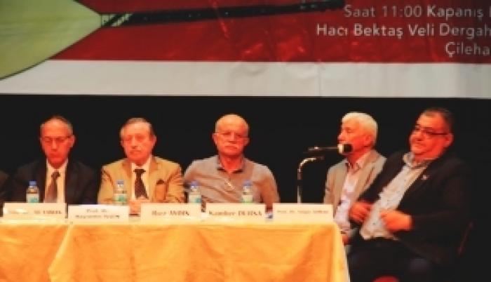 Professor Vüqar Əhməd Türkiyədə simpoziuma qatılıb