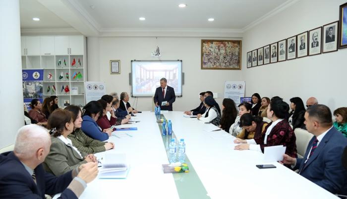 ANAS Institute of Literature hosted an international symposium on 'Actual problems in Uzbek and Azerbaijani philology' 