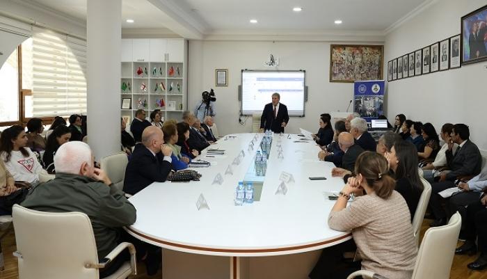 Ədəbiyyat İnstitutunun Elmi şurasının iclasında bir sıra mühüm məsələlər müzakirə olunub