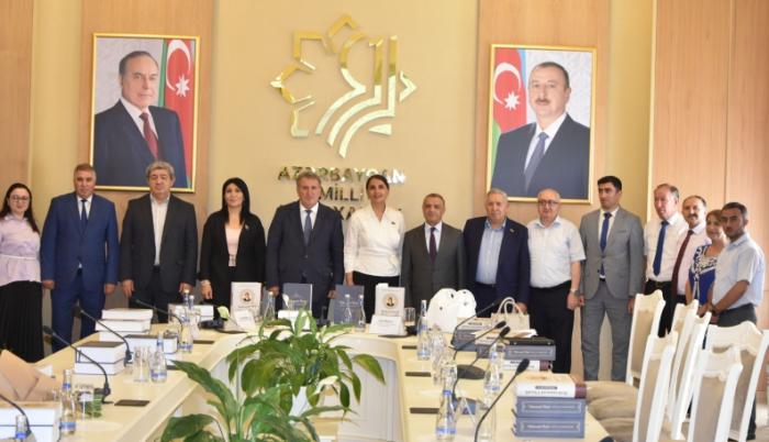 “Məhəmməd Füzuli. Həyatı və yaradıcılığı” və “Məhəmməd Füzuli. Biblioqrafiya” kitablarının təqdimat mərasimi keçirilib