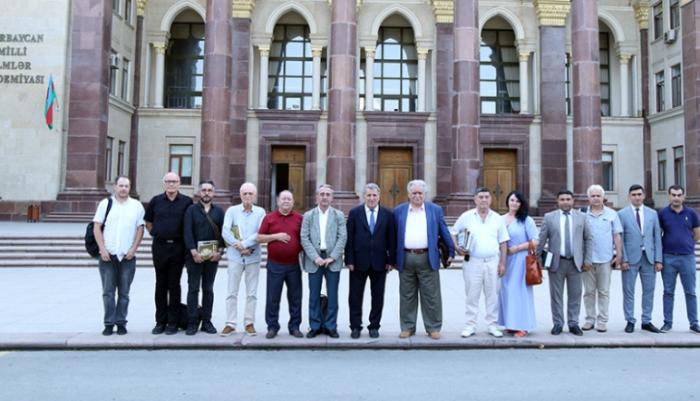 Ədəbiyyat İnstitutunda dünya şairlərinin iştirakı ilə “Şuşaya salam” adlı tədbir keçirilib