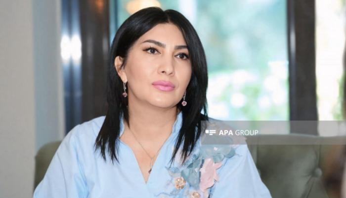 Elnarə Akimova: “Ədəbiyyatda öz hekayəmi yazmağı bacarmışam...” <abbr>-</abbr> Müsahibə